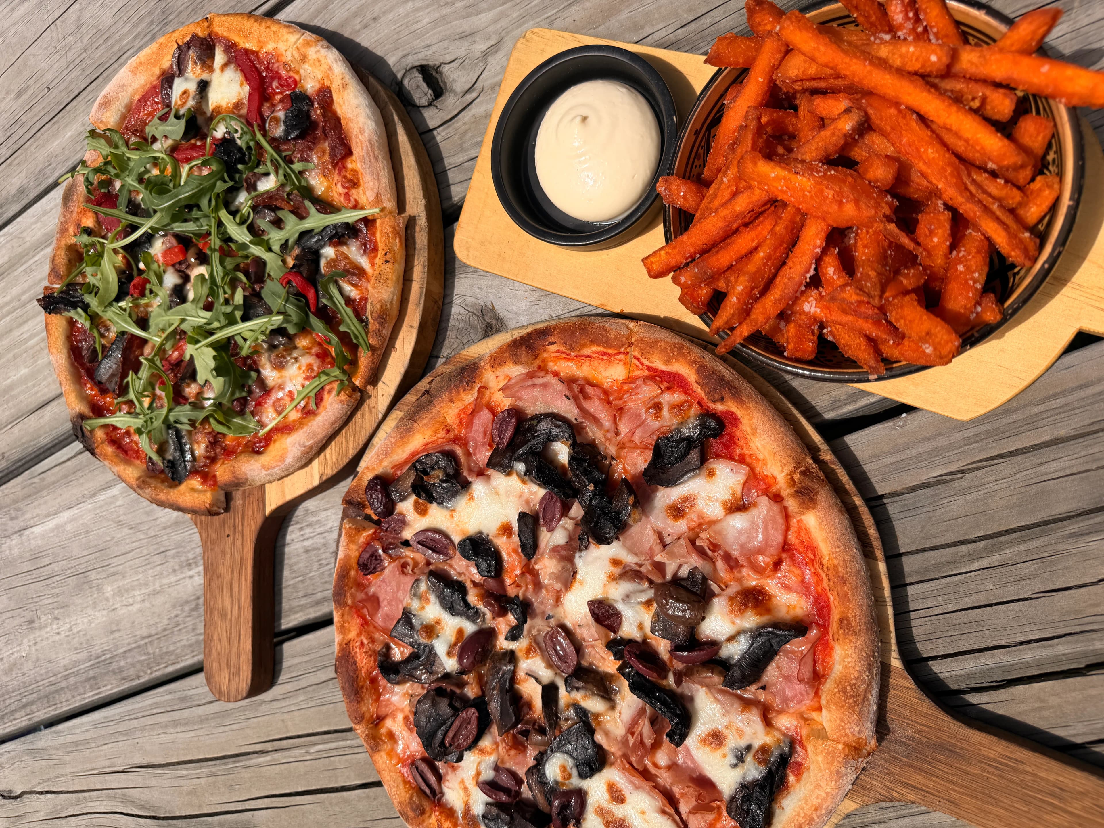 Red Door Pizza storefront in Buninyong
